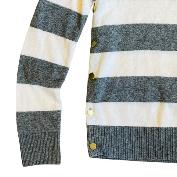Equipment Women’s Sz S Cashmere Gray White Stripe Crew Neck Sweater Jenny - Picture 5 of 13